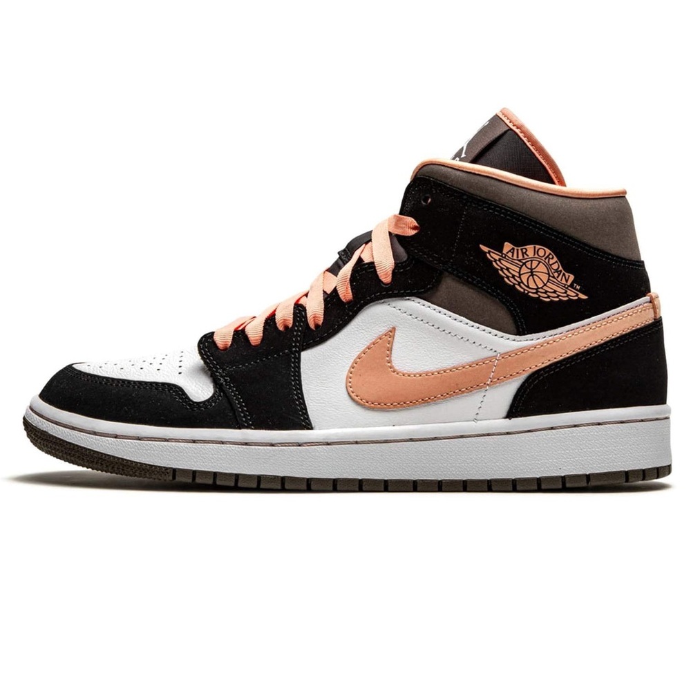 NEW Gorgeous Nike Air Jordan 1 Mid - Peach Mocha Sneakers
